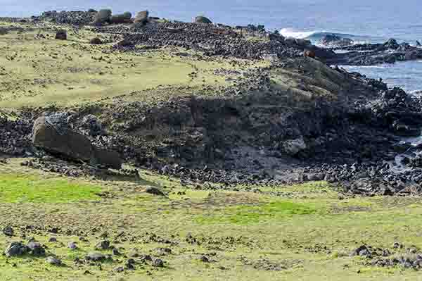 85 - Chile - isla de Rapa Nui o Pascua - Ahu Akahanga